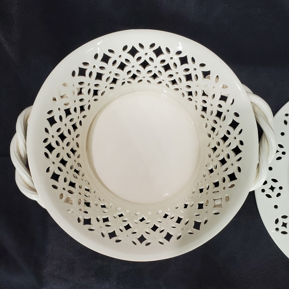 Leedsware Pierced Classical Creamware Berry Basket & Base - Picture 8 of 14